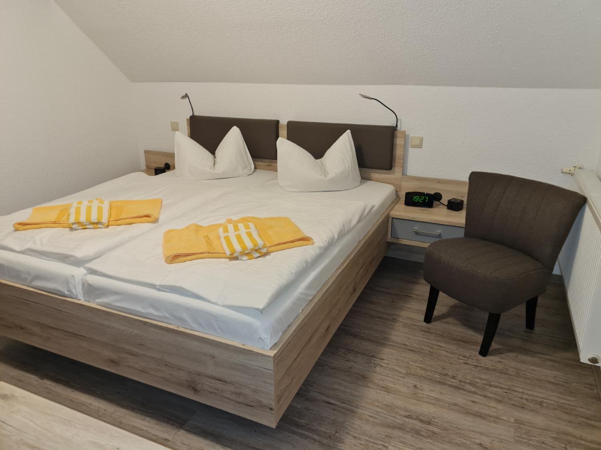 Landgasthof Sonneneck Listerfehrda Exteriör bild